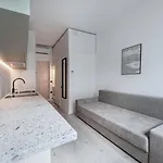 P-One Apartments - Self Check-In